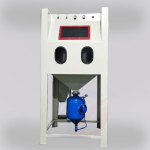 Pressurized manual sandblasting machine